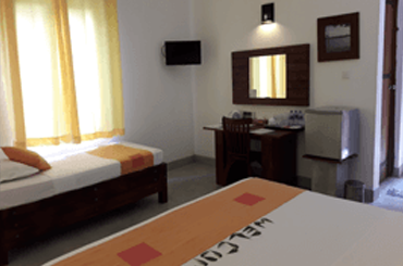 galle hotels sri lanka - Family Room Service in Matara Hotel 